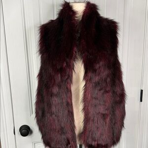 BCBGeneration Faux Fur Vest Sz Medium